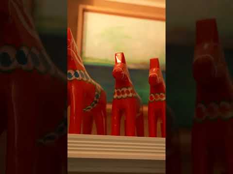 Step inside interior designer Kristina Phillips’ lovingly restored Colonial home in Ridgewood, NJ ❣️