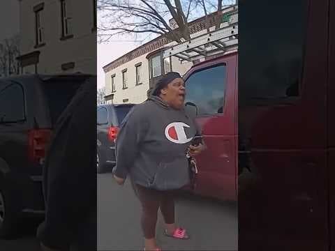 ICE Deport Whole family of Women of Chaos #bodycam