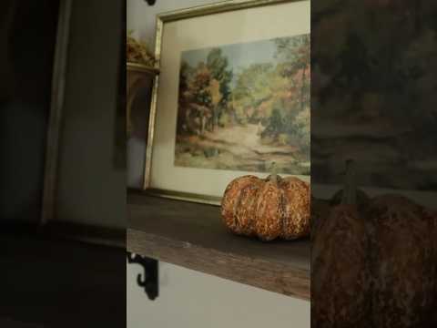 Fall Decorate With Me in the kitchen 🍂🍁🕯️ #cottagestyle #falldecoratewithme #cottagedecor #fall