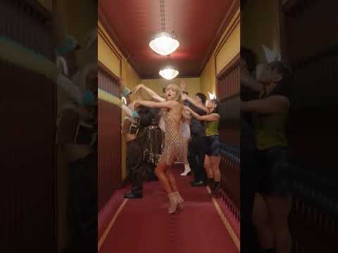 Pledge allegiance to your 👐 your 🏈 your viiiiiiiibes