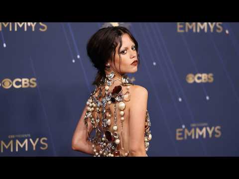 From Selena Gomez To Aimee Lou Wood, The Best Dressed Stars At The 2025 Emmy Awards | ELLE UK