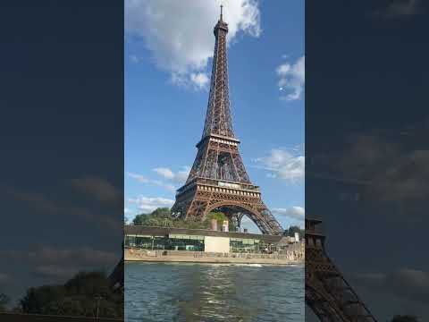 Paris boat tour 🇫🇷😍 #paris #eiffeltower #europe #france #travelvlog #traveling #travel #boat