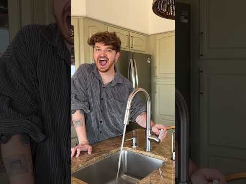 Affordable DIY Kitchen Upgrade for my PARENTS! #homedepotpartner