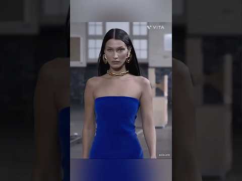 Models criticized for pulling down dress #fashion #yasminwijnaldum #bellahadid #runway #fashionshow