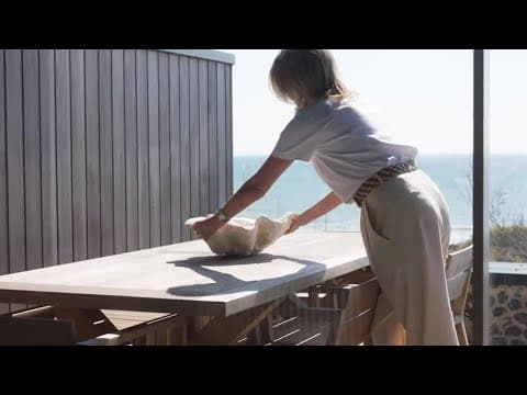 A Perfectly Layered South England Beach House