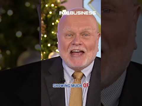 AI JOB APOCALYPSE: College student told to 'DROP OUT' #shorts