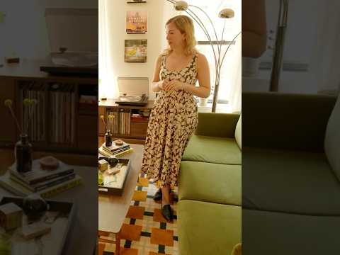 She Pays $2,700 for This Small NYC Apartment 🤯 #interiordesign #home #smallapartment #apartmenttour