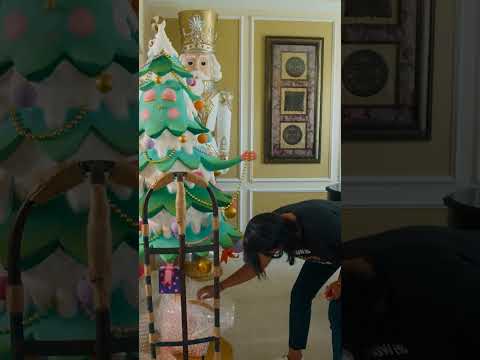 Are You Feeling the Christmas Spirit? #HoardingForTheHolidays #HGTV #WatchOnHGTV