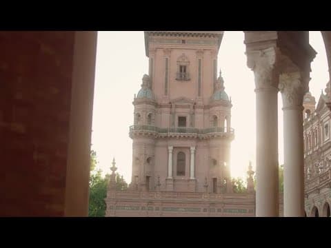 Touring a Restored Sevillian Hotel, Inspired by the Cotswolds