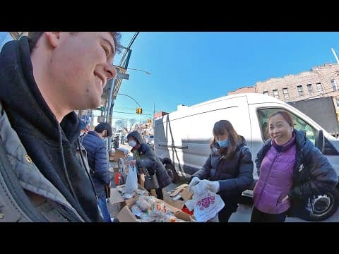 Speaking 4 Chinese Dialects Simultaneously Amazes Chinatown