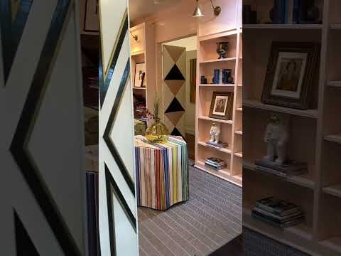 Color, art, and pattern! ❤️💫 We’re stepping inside the eclectic home of Katie Kime in Austin.