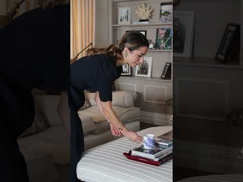 This beautifully renovated Kensington home was transformed into a warm and classic haven! 🥰 #london