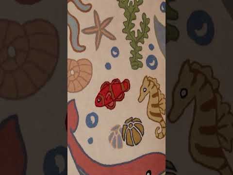 Tess Atkinson welcomes us into her vibrant, character-filled Georgian home in London ❣️