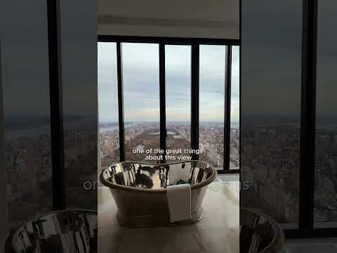 The Best Spot to Take a Bath in All of New York!! #luxuryhomestour #housetours #realestate