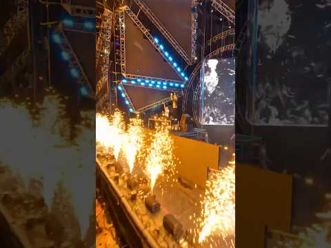 Having a drone flying over the crowd is always a good idea 🤩🤩🤩📹 by Mehungrymedia