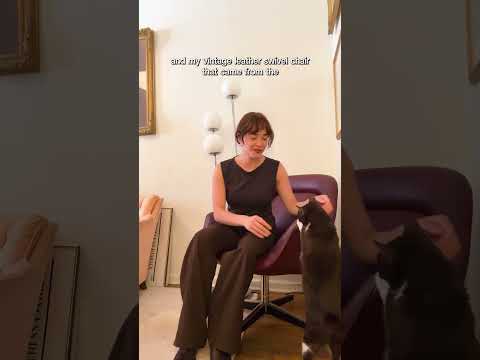 200 sqft in NYC, "1960's meets 1990's Rom Com" Style✨#apartmenttherapy #nycapartment #hometour